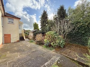 Photo 8- click for photo gallery